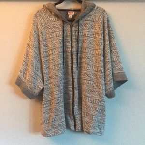 Mossimo black and white zip up hoodie.